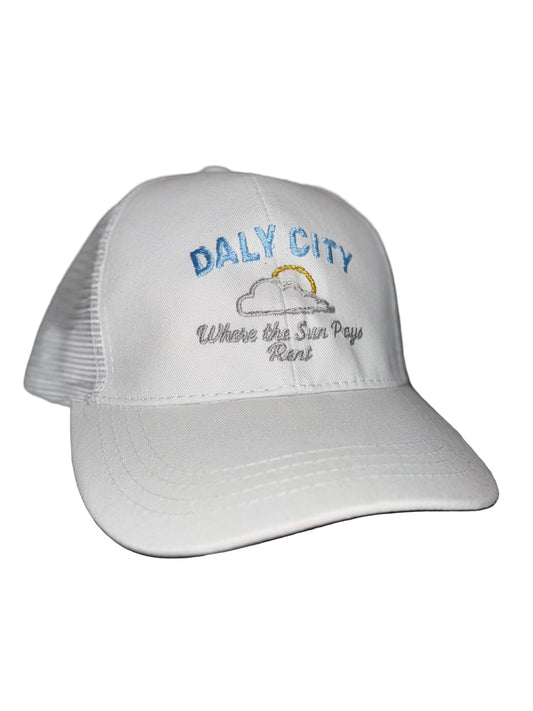 Daly City Where the sun pays rent (Ponytail cap)